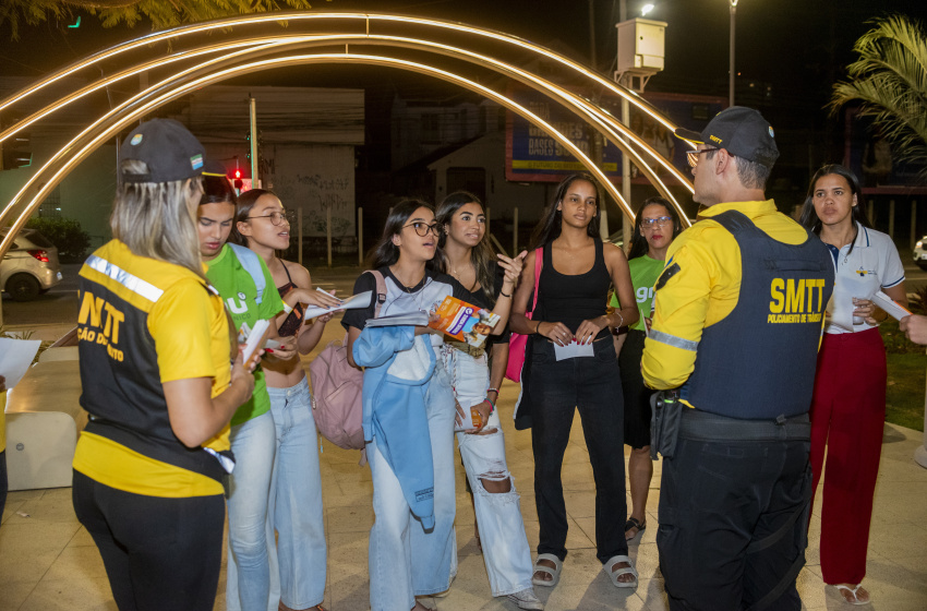 Ação educativa do DMTT reforça divulgação sobre a Parada Segura