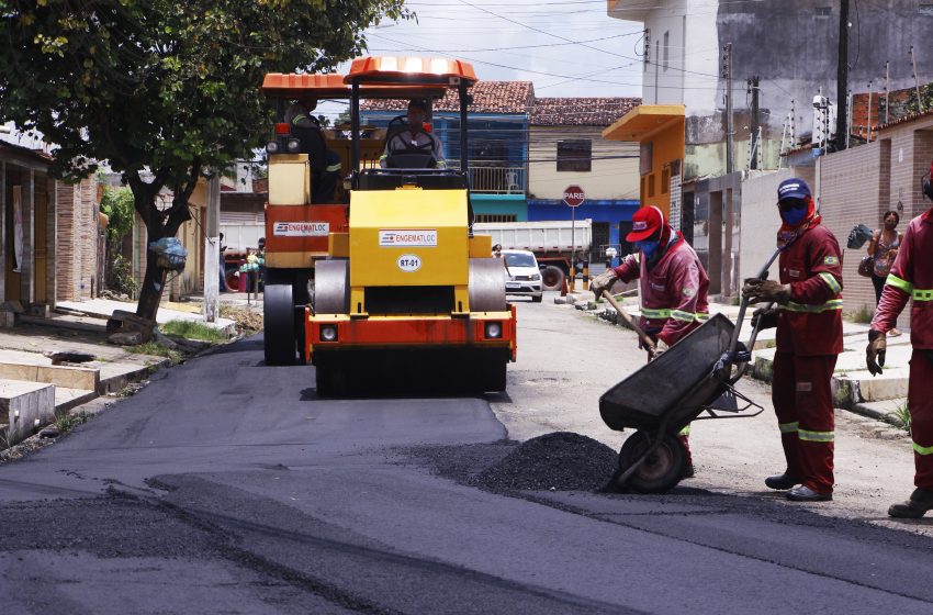 Programa Mais Asfalto inicia pavimentação de 15 ruas no Jardim Petrópolis