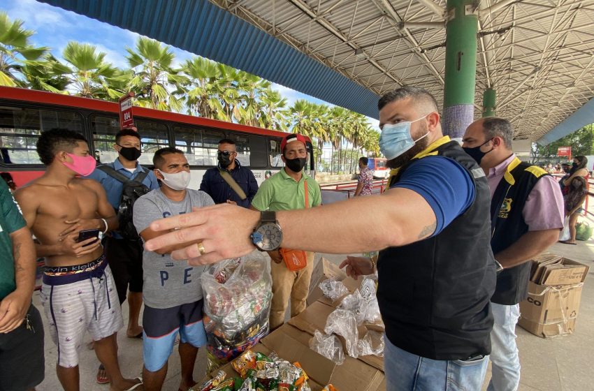 Ambulantes do Terminal do Benedito Bentes passarão por reordenamento