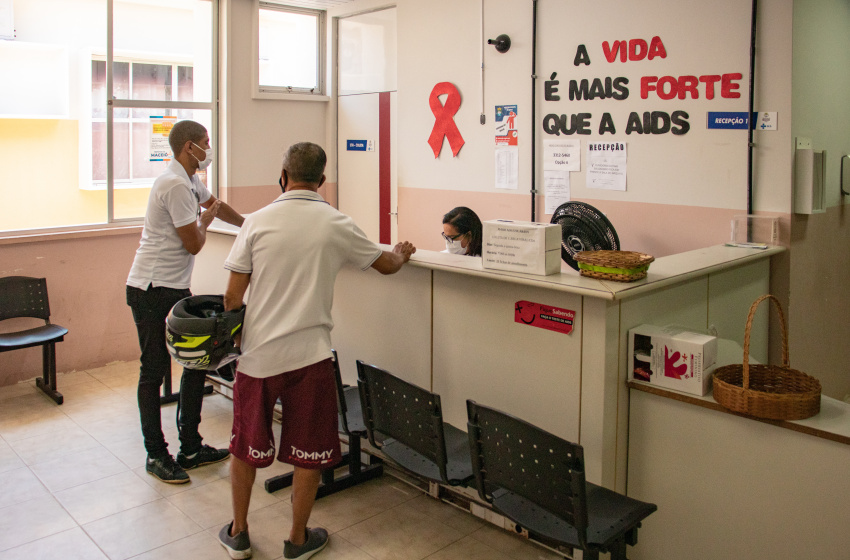 Saúde de Maceió oferece serviços para prevenir HIV e tratar pacientes infectados