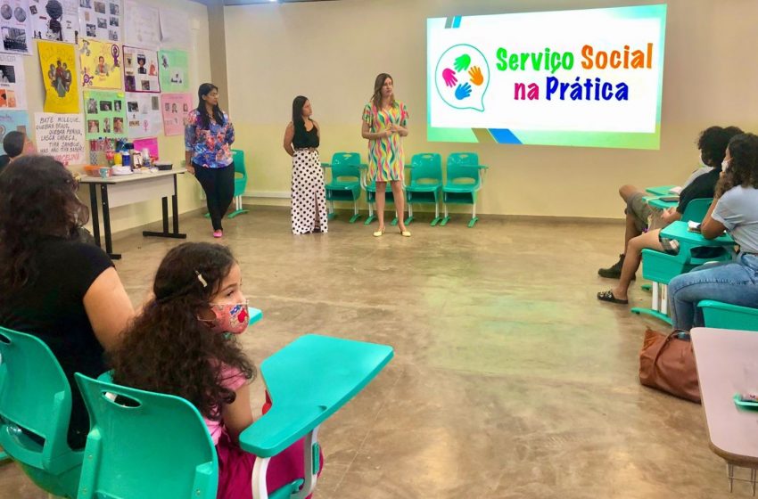 Capsi Dr. Luiz da Rocha Cerqueira realiza palestra para estudantes de Serviço Social da Ufal