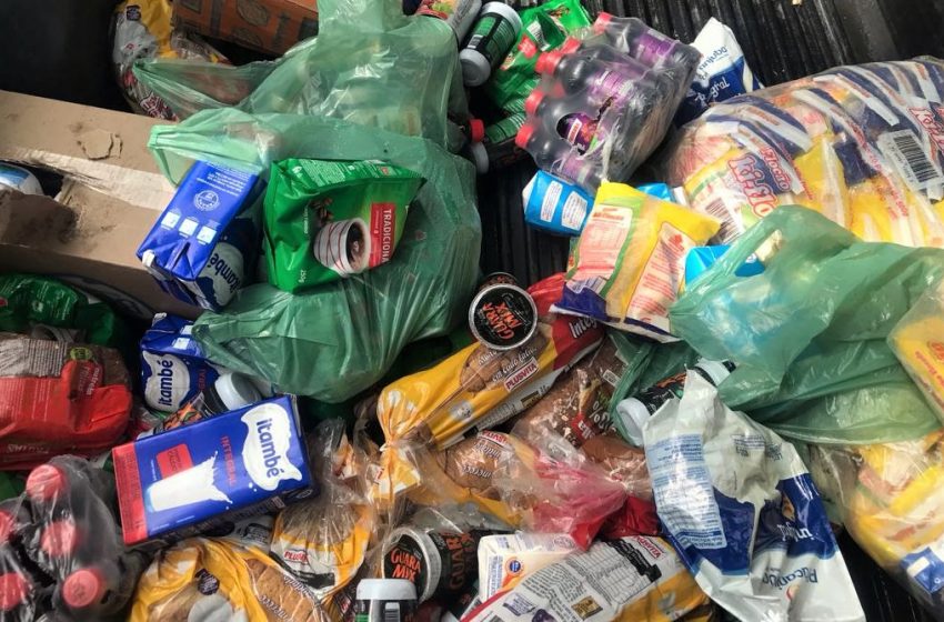 Vigilância Sanitária retira de circulação 500 kg de produtos impróprios para consumo