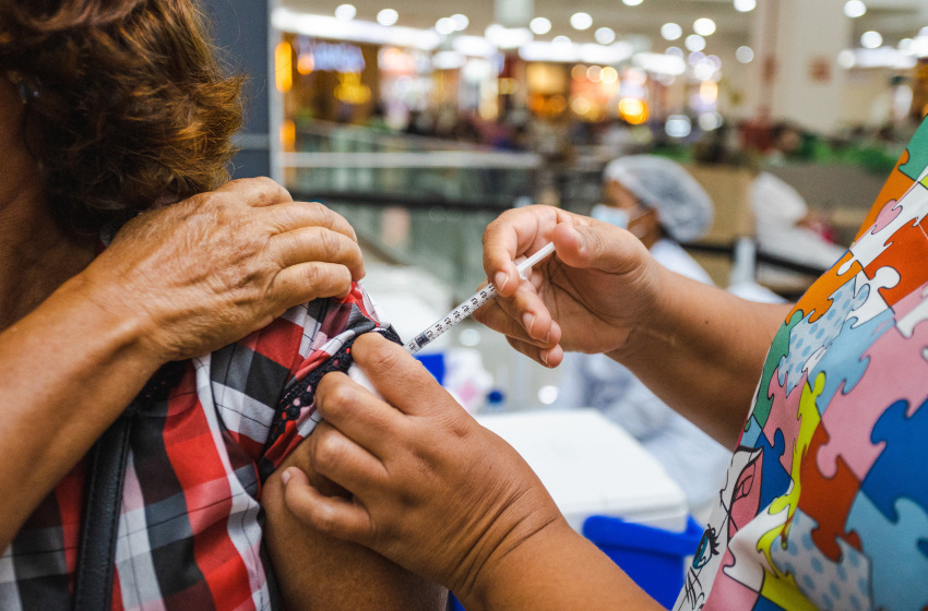 Saúde altera horário de funcionamento do ponto de vacinação do Maceió Shopping