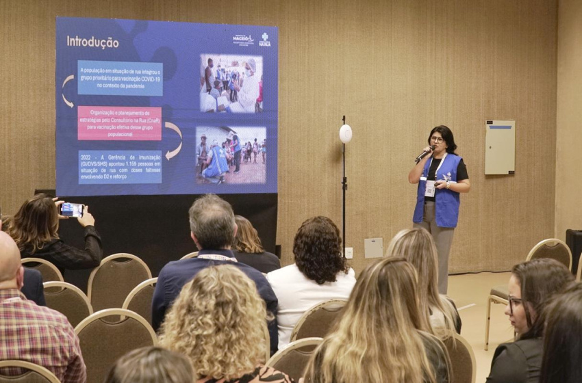 Consultório na Rua participa da II Oficina Nacional do Projeto ImunizaSUS em Brasília