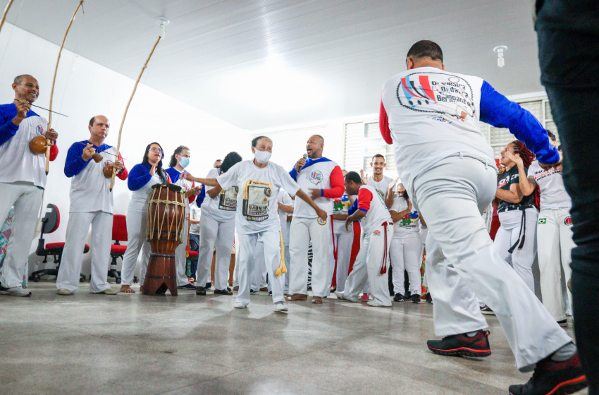 Alunos do Projeto Ginga Capoeira se apresentam na 6ª edição do Vamos Subir a Serra