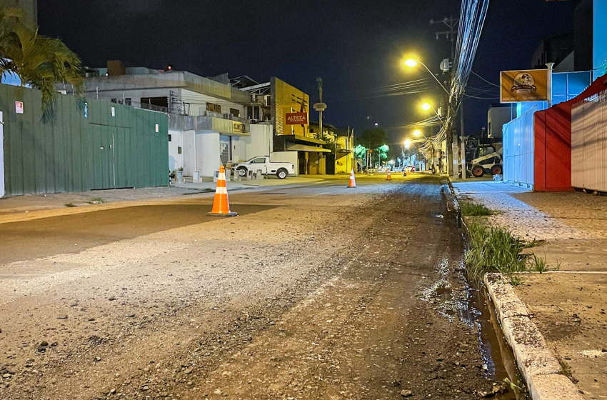 Há 18 anos sem receber recapeamento, Rua Jangadeiros Alagoanos passa por recuperação