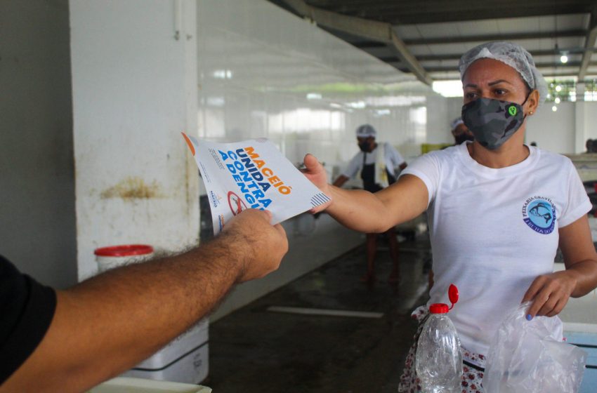 Prefeitura inicia ação de combate a Dengue nos mercados e feiras