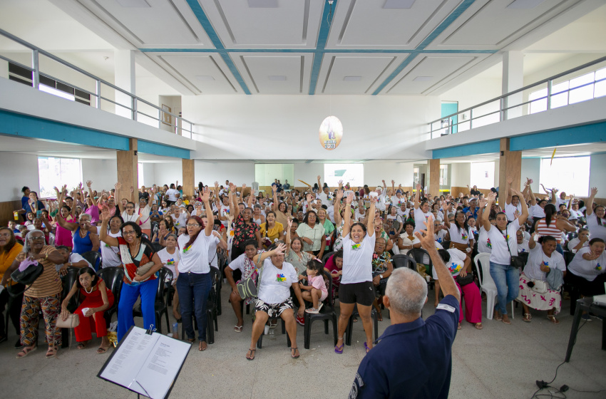 Desenvolvimento Social promove 1º Encontro de Mulheres do Serviço de Convivência