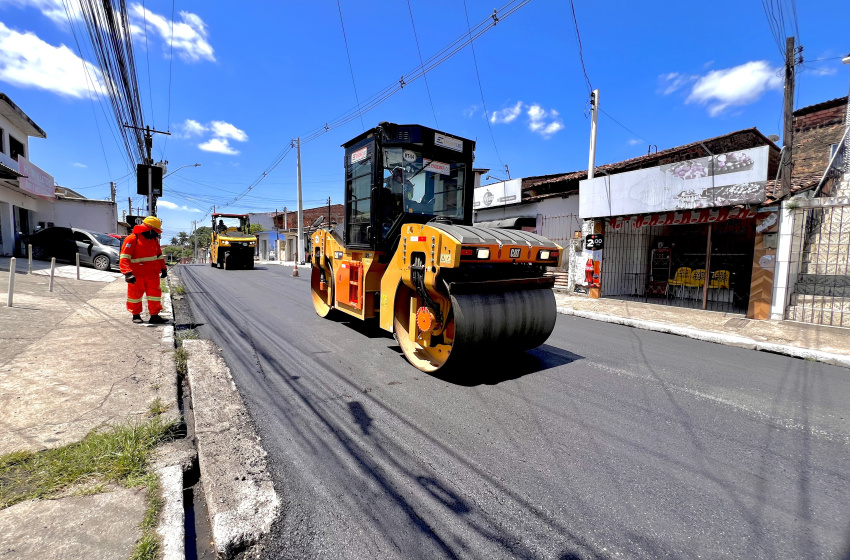 Prefeitura de Maceió executa novas obras de pavimentação na Chã da Jaqueira