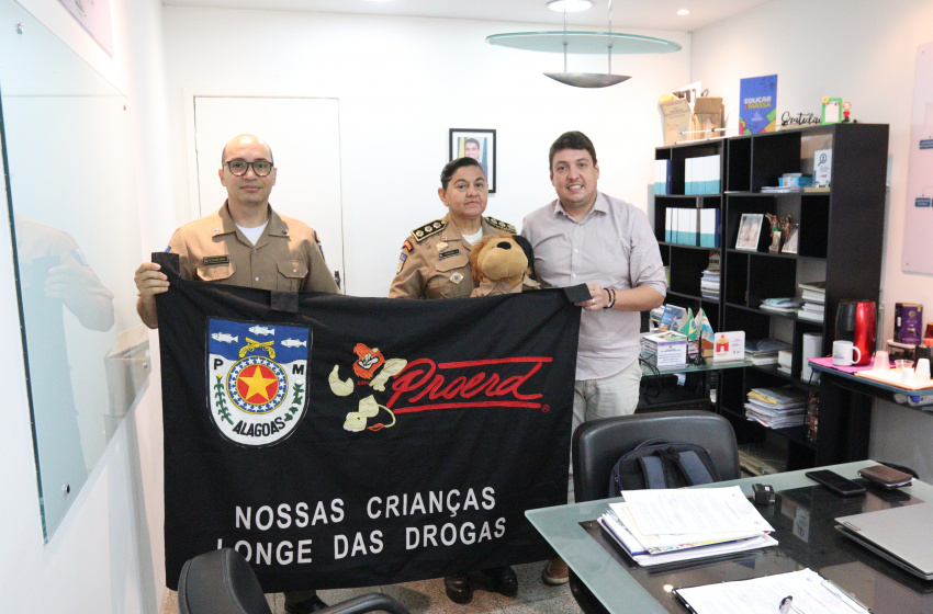 Combate às drogas: Educação firma parceria para levar Proerd às escolas públicas de Maceió