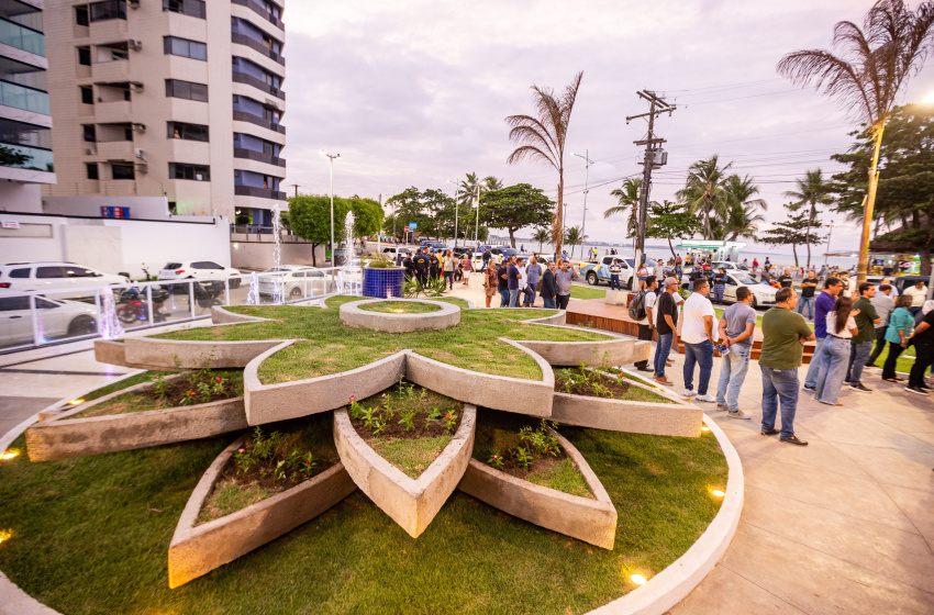 Praça na Ponta Verde torna viva contribuição de Emílio de Maya para a cultura alagoana