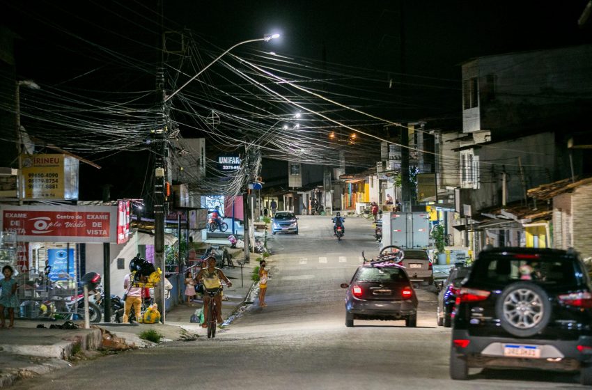 Ladeira de acesso ao Chã da Jaqueira recebe iluminação em Led