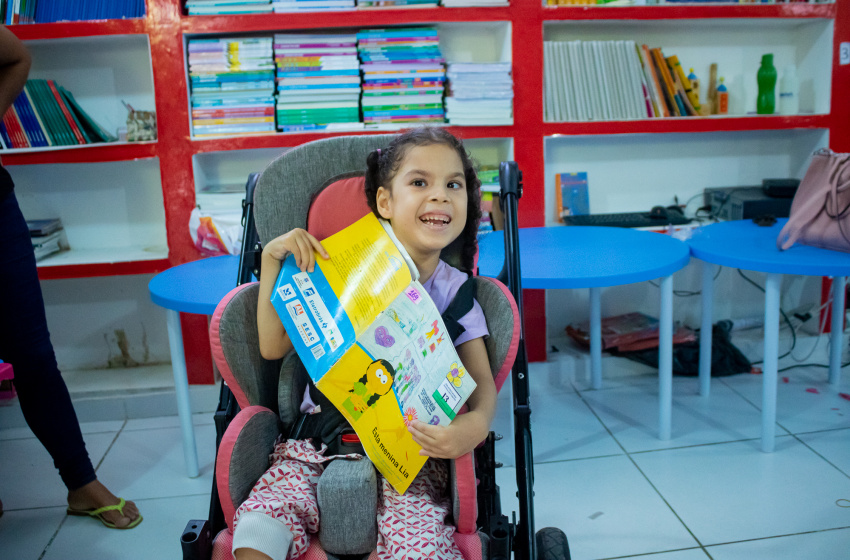 Educação inclusiva garante que estudantes com deficiência motora tenham ensino de qualidade