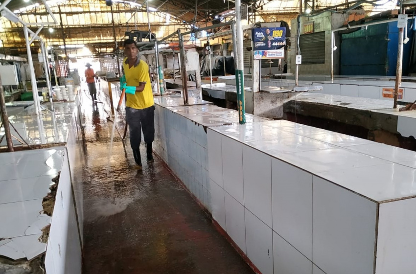 Mutirão de Limpeza leva serviços de higienização ao Mercado do Tabuleiro