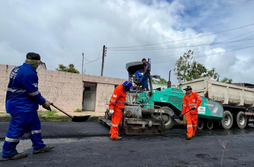 Moradores do bairro Santa Lúcia são beneficiados com mais obras de pavimentação de ruas