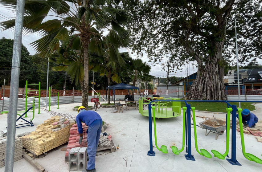 Obras em praça de Fernão Velho chegam à reta final
