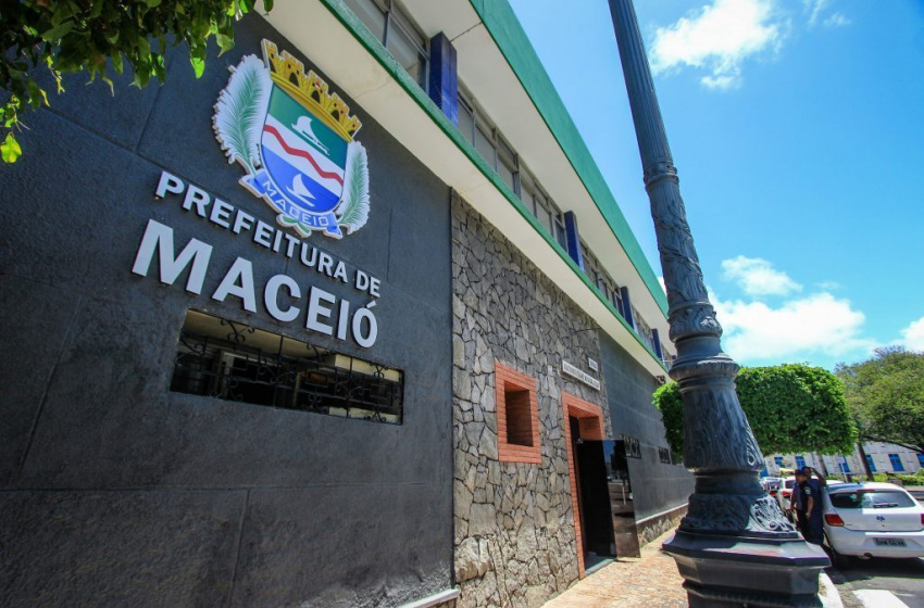 Prefeitura de Maceió antecipa parte do salário de fevereiro nesta sexta-feira (9)