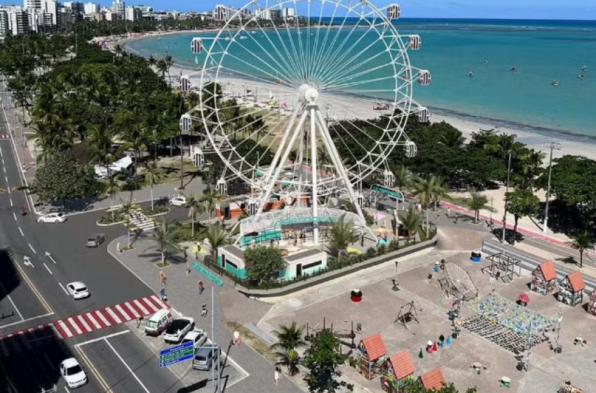 Roda Gigante vai fomentar o turismo e movimentar a economia de Maceió