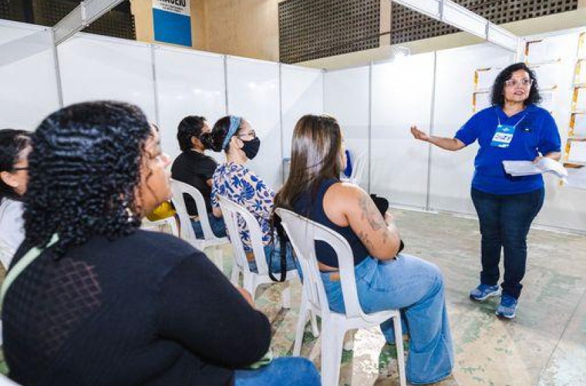 Prefeitura de Maceió promove oficinas de empreendedorismo para mulheres no Jacintinho