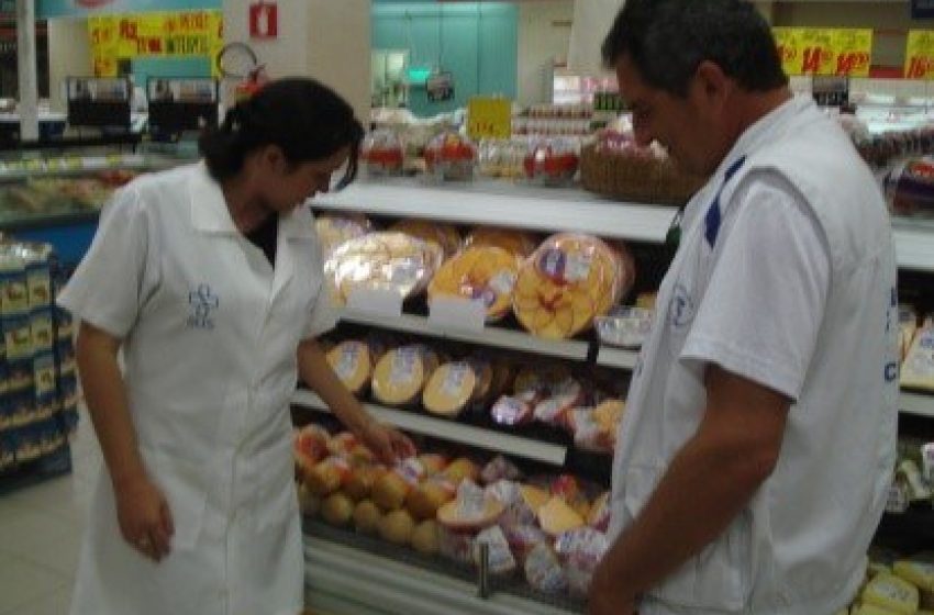 Vigilância Sanitária promove capacitação sobre manipulação de alimentos