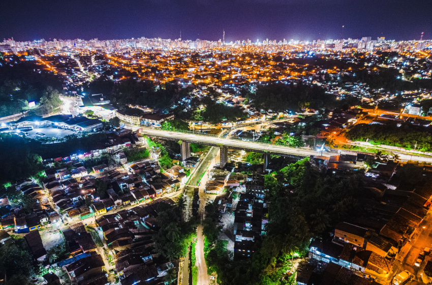 Prefeitura de Maceió levou iluminação 100% LED a 32 grotas em 2023