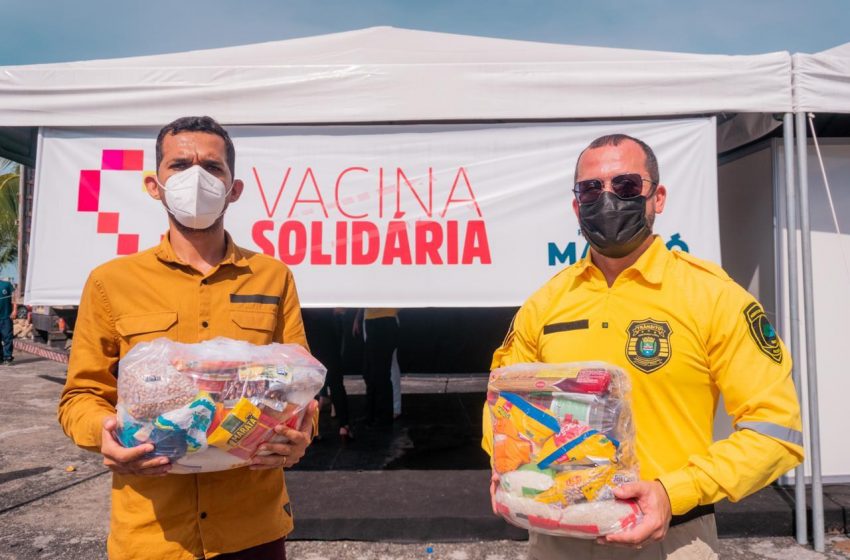 Entrega de donativos para campanha Vacina Solidária encerra ações do maio amarelo
