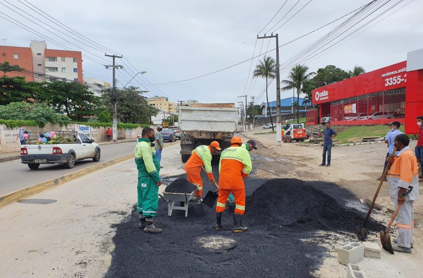 Infraestrutura inicia etapa de pavimentação na Avenida Gustavo Paiva