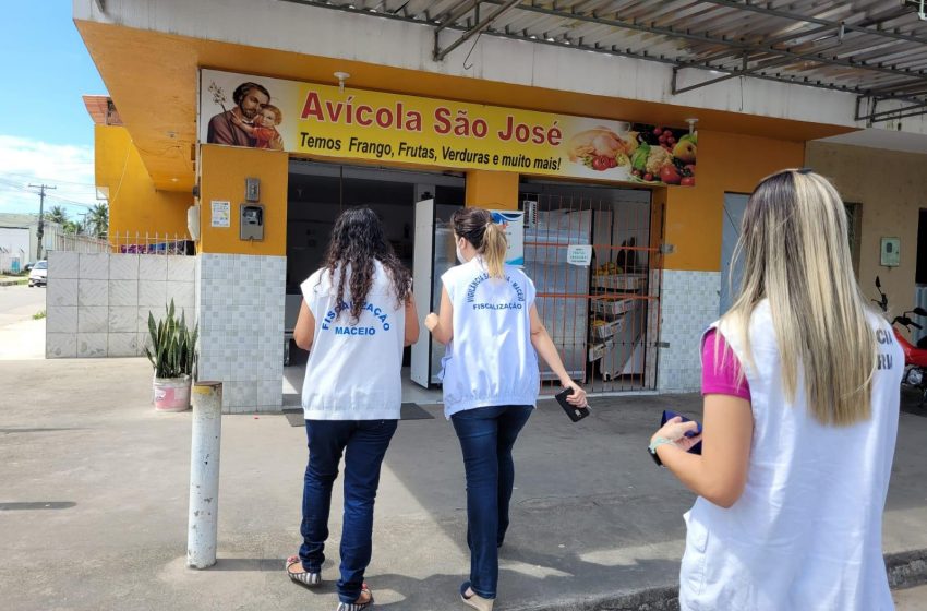 Fiscais orientam comerciantes do Canaã e Ouro Preto sobre normas sanitárias