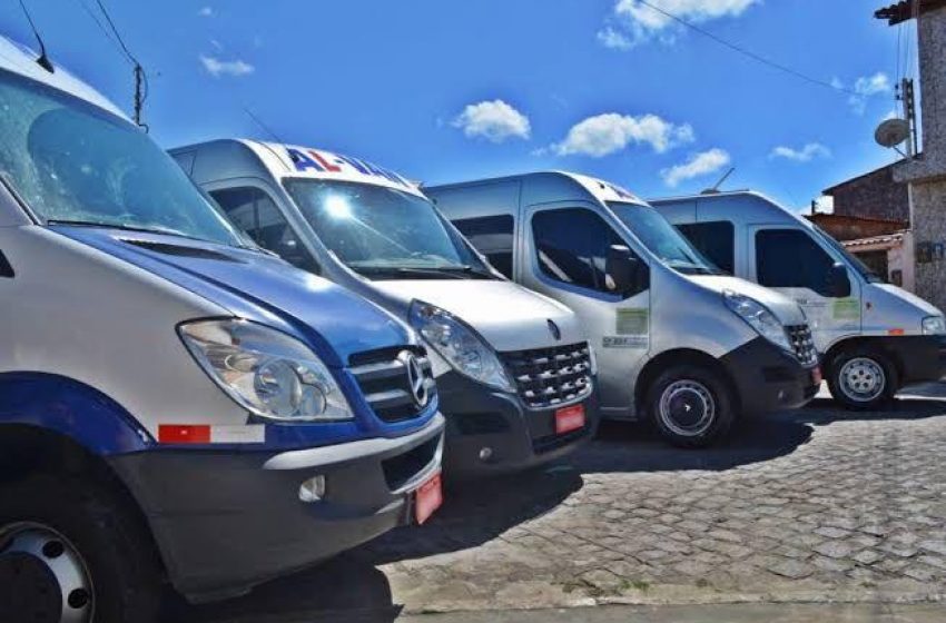 SMTT inicia renovação das permissões para transportes turísticos em Maceió