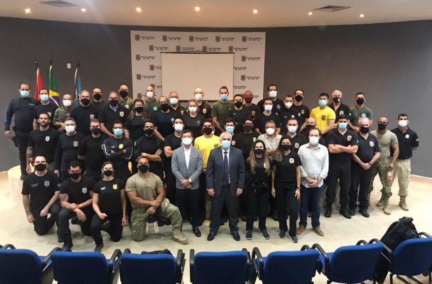 Agentes de trânsito da SMTT participam de cursos promovidos pela Polícia Federal