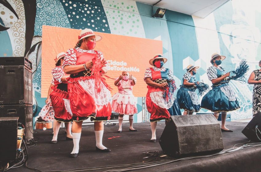 Viaduto do Jacintinho recebe ações culturais com participação da comunidade