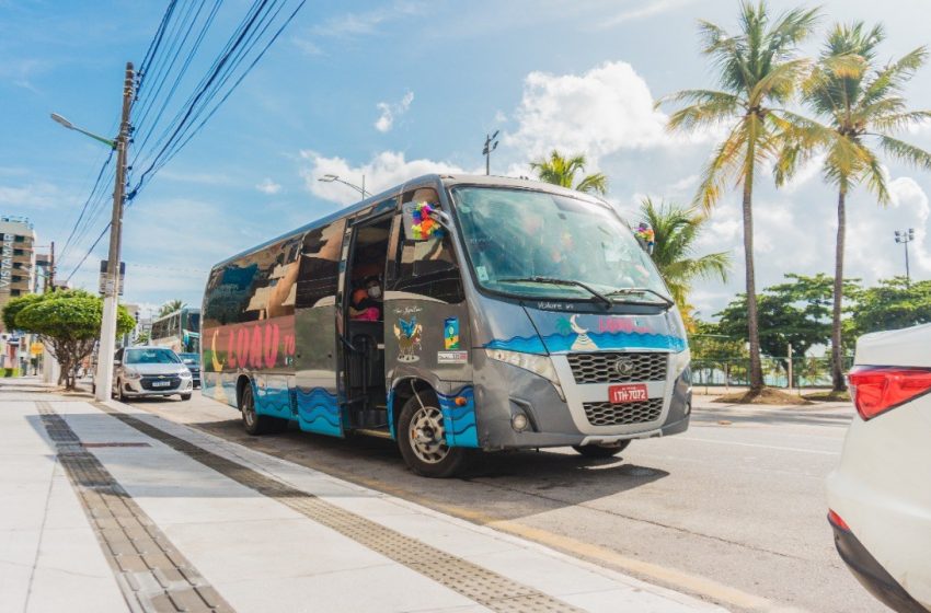 SMTT facilita renovação de transporte turístico de Maceió