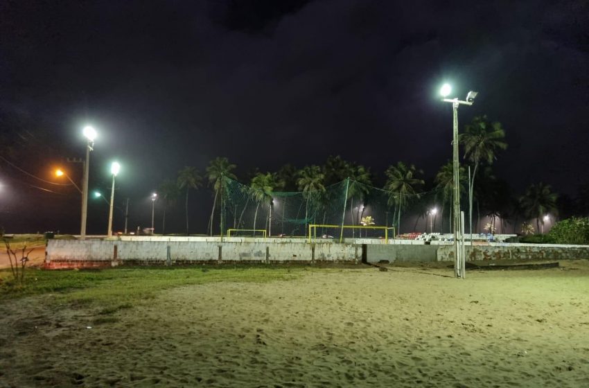 Áreas de convívio coletivo do Pontal da Barra recebem manutenção na iluminação