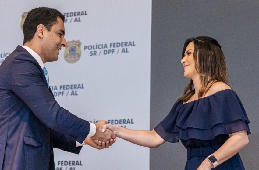 Prefeito JHC prestigia posse da nova superintendente da Polícia Federal em Alagoas