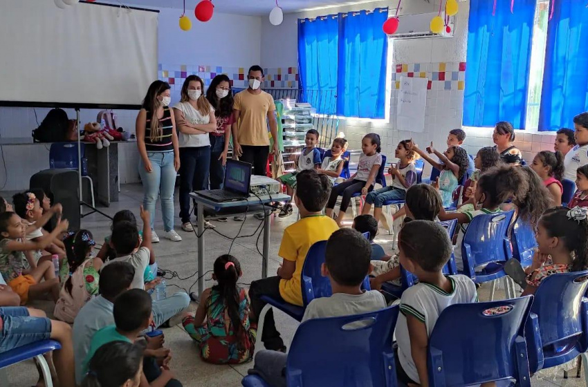 Saúde participa de atividades educativas em escola municipal