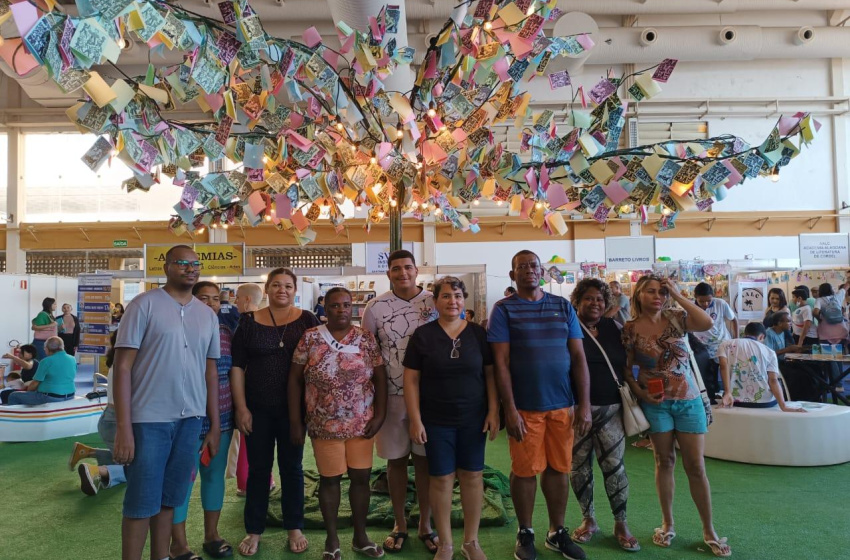 Usuários de Caps de Maceió realizam visita à Bienal Internacional do Livro de Alagoas