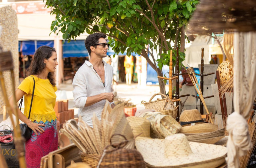 Prefeitura de Maceió e permissionários realizam terceira edição do Bazar do Artesanato