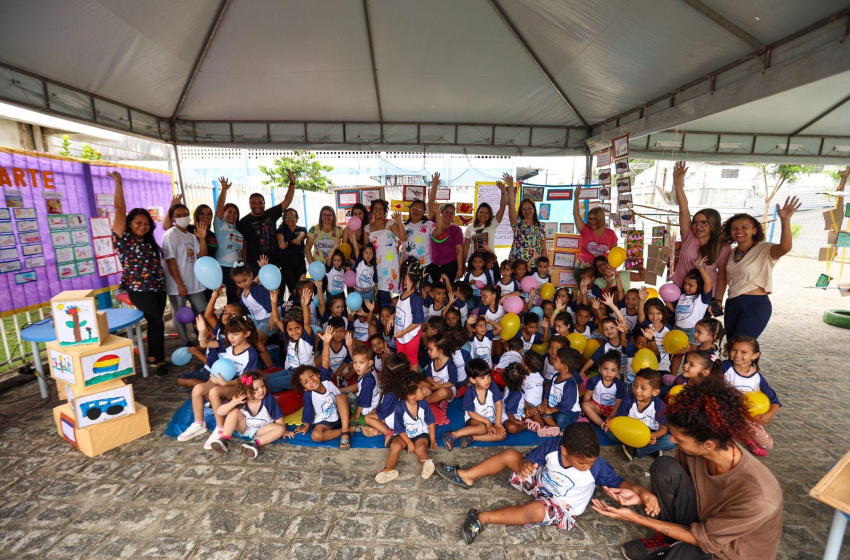 Unidade escolar da rede municipal abre Semana da Criança com Mostra de Artes