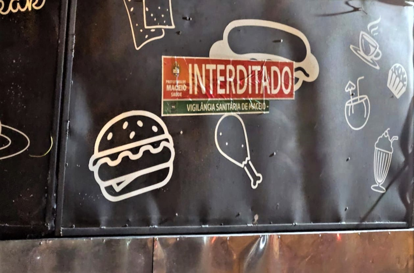 Vigilância Sanitária interdita food truck no Farol