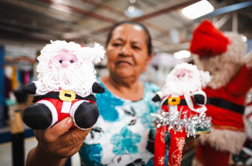 Peças dos artesãos da Economia Solidária são opções de presente para o Natal