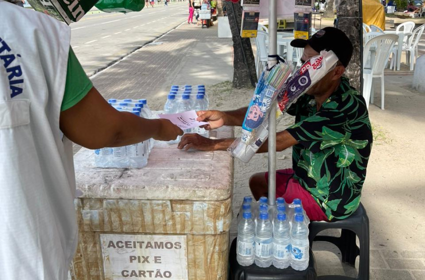 Vigilância Sanitária orienta comerciantes e consumidores nas prévias carnavalescas