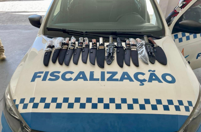 Segurança Cidadã apreende 15 facas durante fiscalização na Orla de Maceió