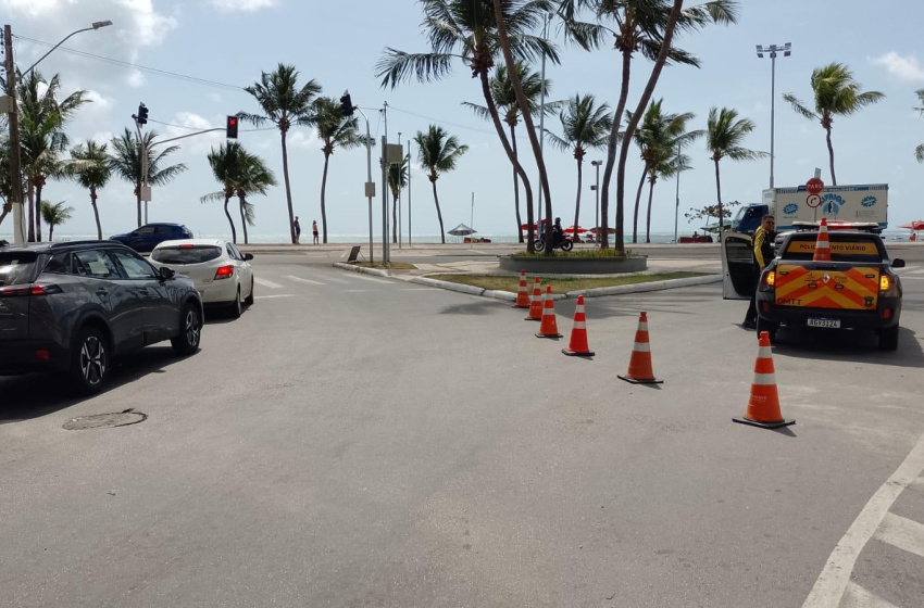 Trecho da Av. Silvio Carlos Viana é fechado nesta sexta-feira (04)