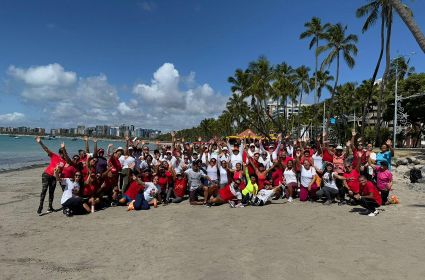 Gincana promove saúde e bem-estar na orla da Ponta Verde