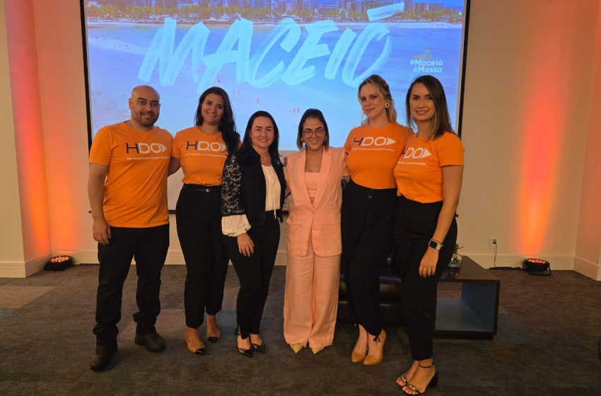 Agentes de viagens participam de capacitação para fortalecer turismo em Maceió