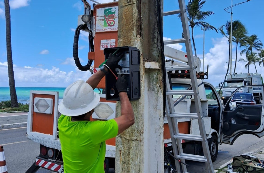 Ilumina troca quadros de comando da Orla por equipamentos resistentes à maresia