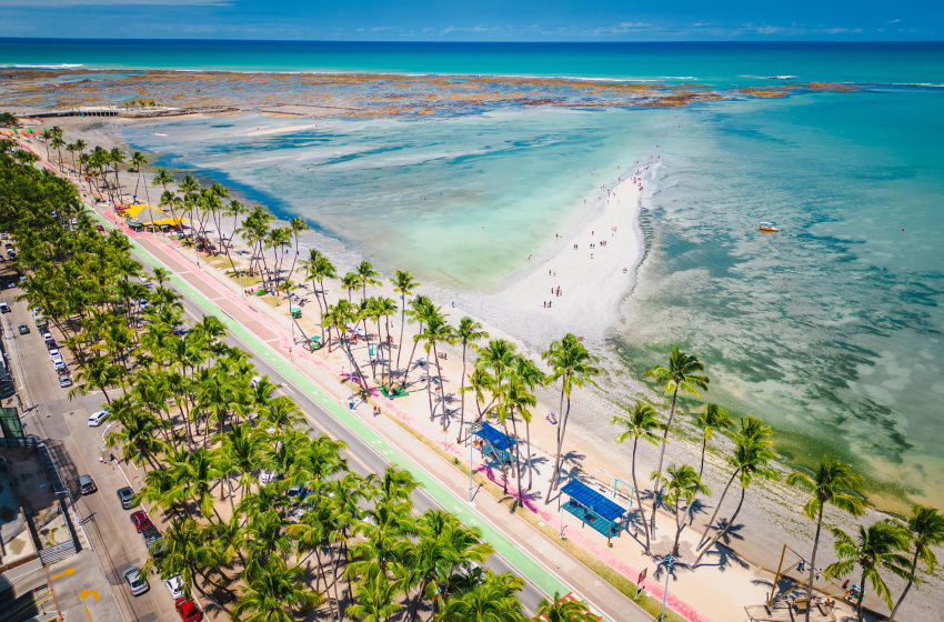Maceió foi o segundo destino mais vendido do País em 2024, diz plataforma hoteleira