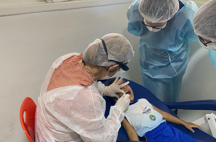 Dia D Mais Saúde Bucal leva serviços odontológicos para as escolas