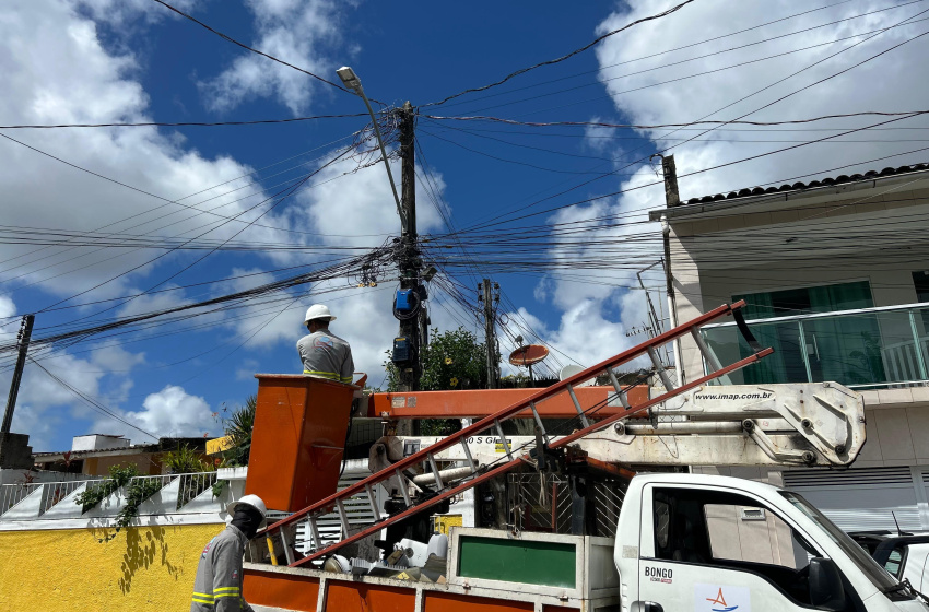 Ilumina conclui instalação de 150 luminárias de LED no bairro Santa Lúcia