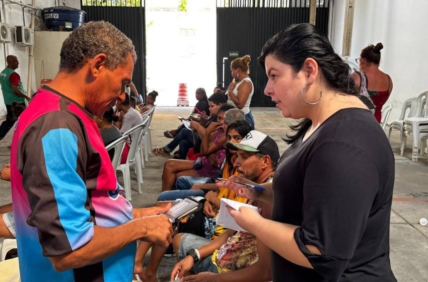 Alurb realiza fase final de cadastramento para curso de zeladoria do Projeto Praça é Massa